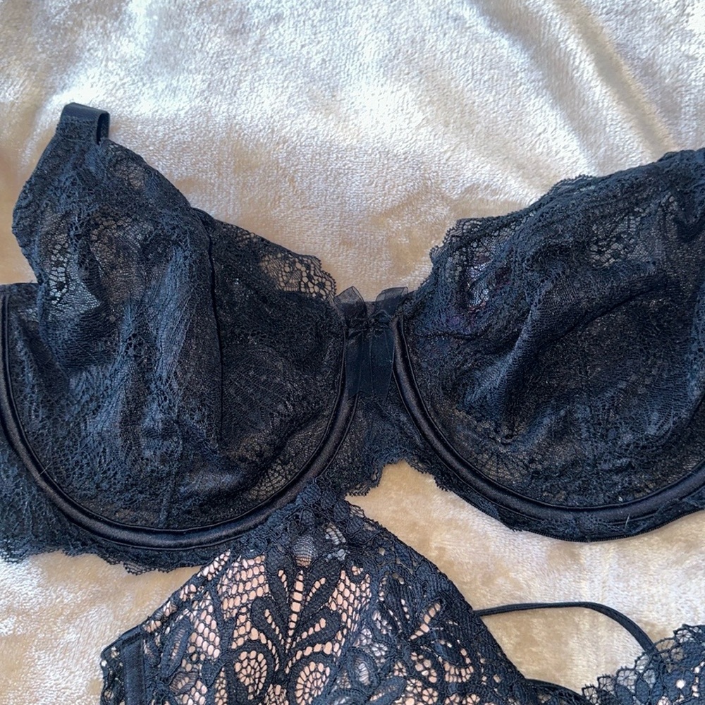 Adore Me Bra Bundle - Picture 3 of 4